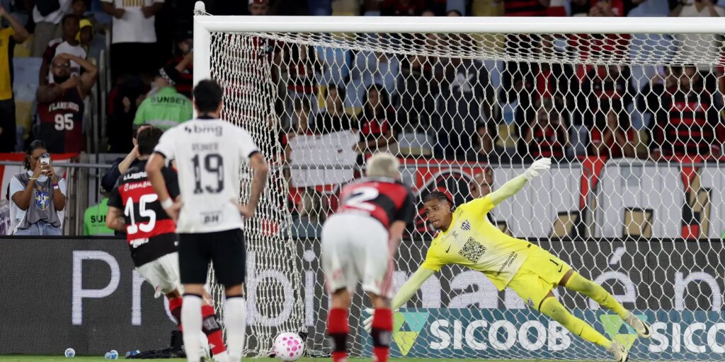 gol-nos-acrescimos-assegura-flamengo-na-lideranca-do-brasileirao